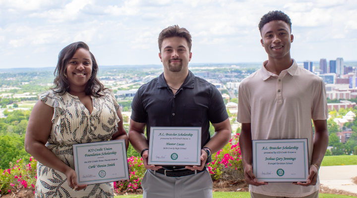 ēCO Credit Union and the ēCO Credit Union Foundation Award Scholarships 